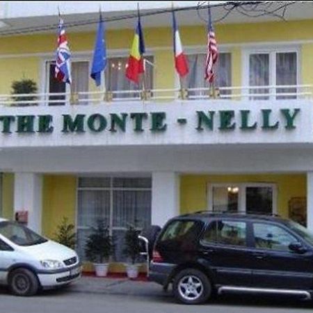 Monte-Nelly Hotel Bucarest Esterno foto