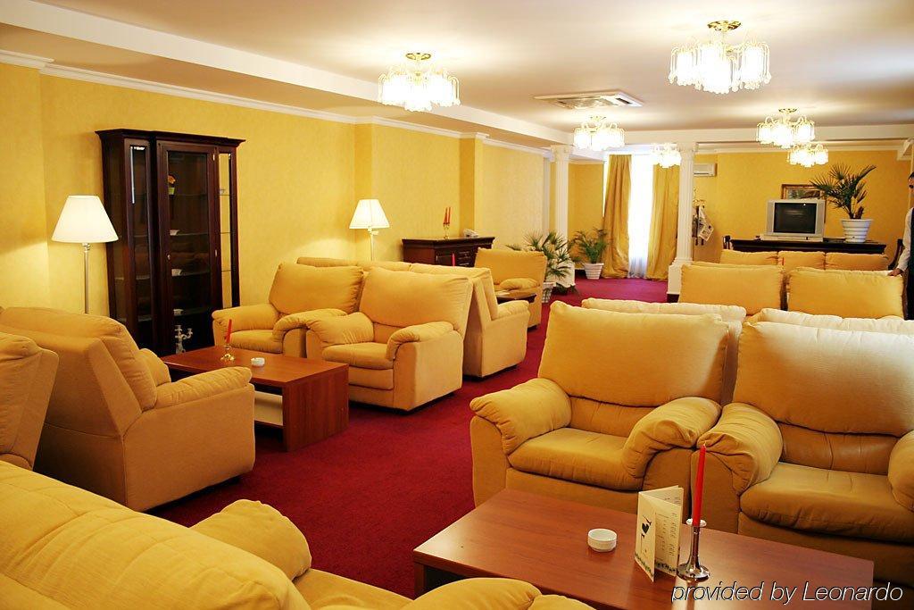 Monte-Nelly Hotel Bucarest Esterno foto