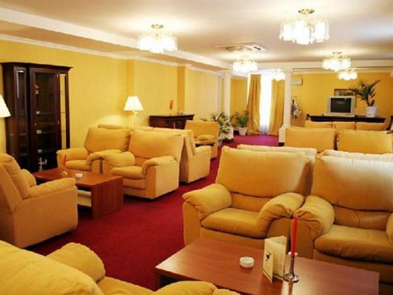 Monte-Nelly Hotel Bucarest Esterno foto